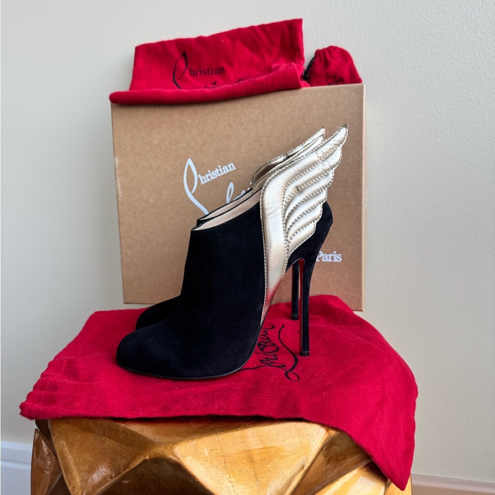 Christian Louboutin Mercura Suede Leather Boots with Wings, US Size 9 (CL 39.5) - Picture 7 of 16